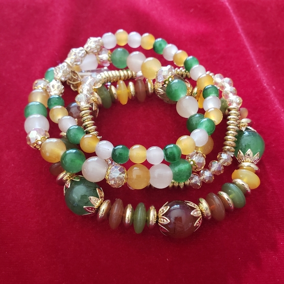 Green and yellow beaded stretchy bracelets - Picture 3 of 7